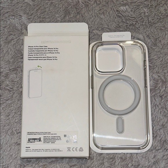 Чохол накладка Hawaii with Magsafe for iPhone 14 Pro Clear